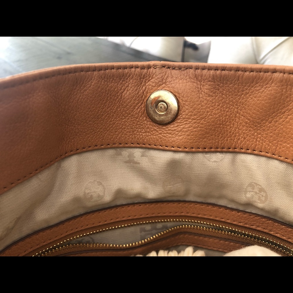 Tory Burch bag - Picture 2 of 5